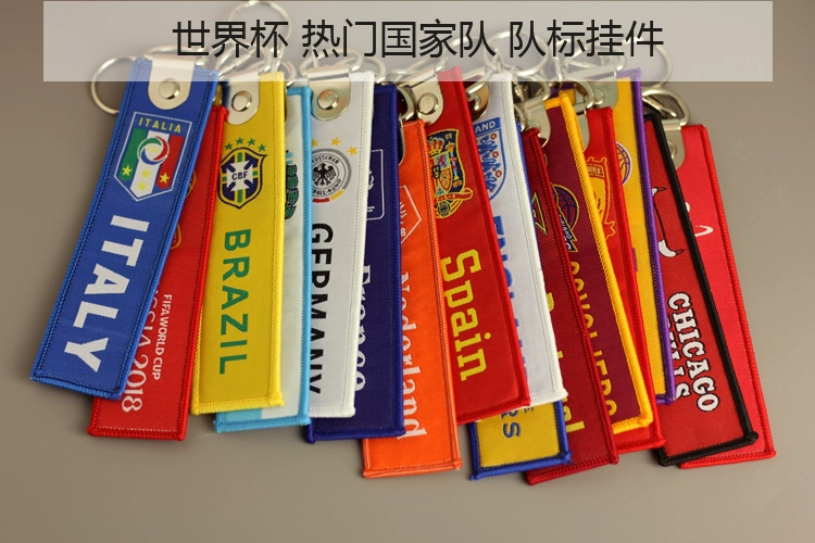 Người hâm mộ bóng đá Đức lưu niệm AC Milan Juventus Inter Milan Real Madrid Barcelona nhỏ mặt dây chuyền ba lô