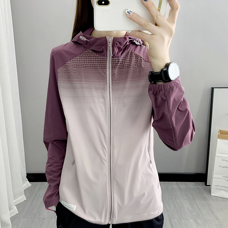 2022 spring and summer new single-layer windbreaker ice silk elastic outdoor hiking mountaineering clothing breathable sports skin sunscreen clothing