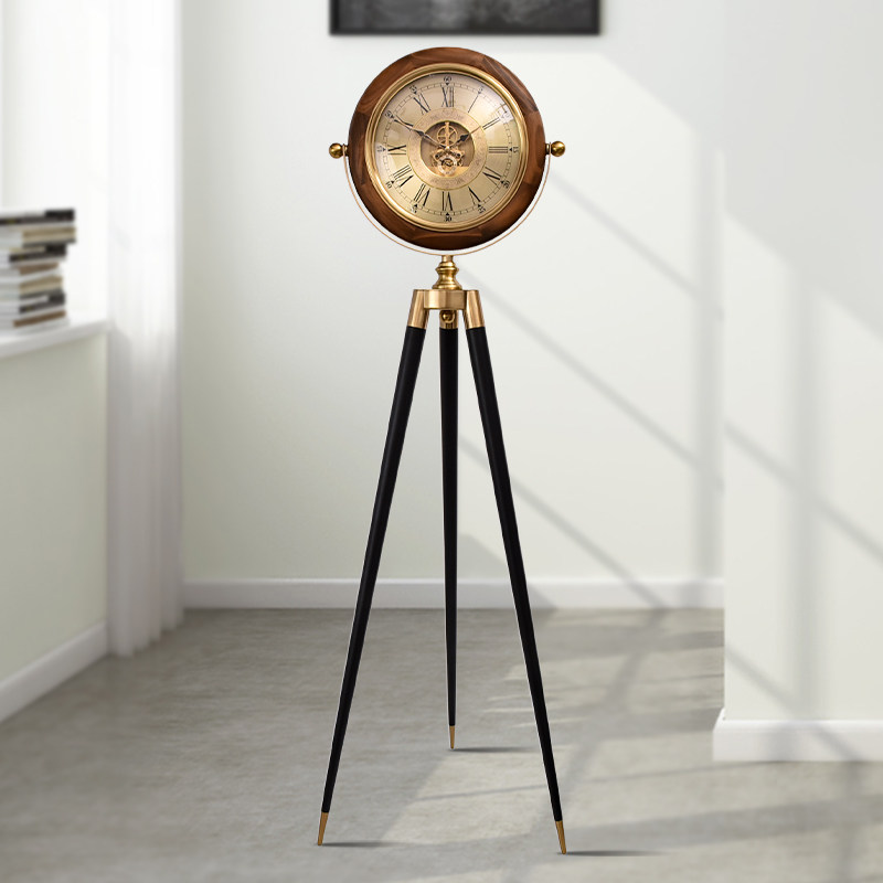 American retro living room floor clock Eurostyle three-foot gear stand clock home luxury personality light lavish mechanical desk clock-Taobao