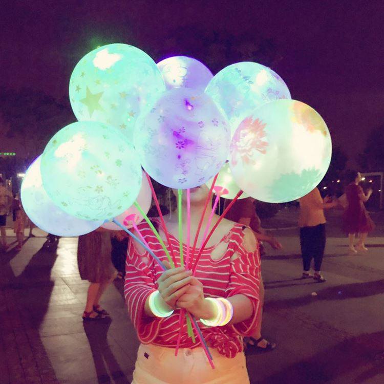 Luminous sparkling led bright light with lamp Seven colorful 100 Loaded Wholesale Microquotient free to push children Cartoon Balloons