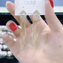 South Koreas red blowing ear decoration 2022 new tide silver needle face face and small Queen Fan Lin - shaped Su earring