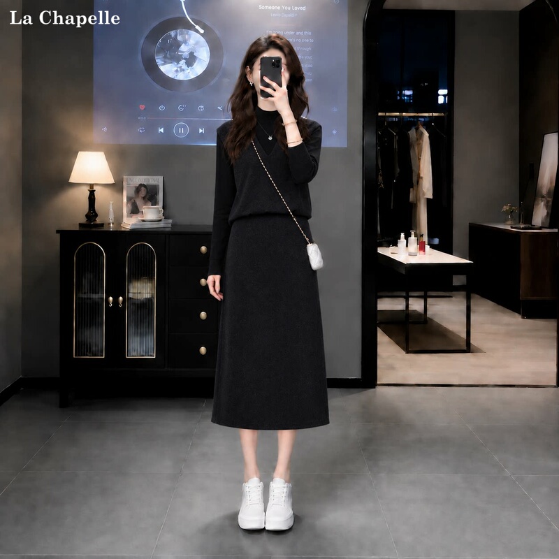 La Chapelle Style Korean Casual Black and Gray Suit Skirt for Women, Spring and Autumn Simple Vest and Skirt Three-Piece Set La Chapelle Style Korean Casual Black and Gray Suit Skirt for Women, Spring and Autumn Simple Vest and Skirt Three-Piece Set