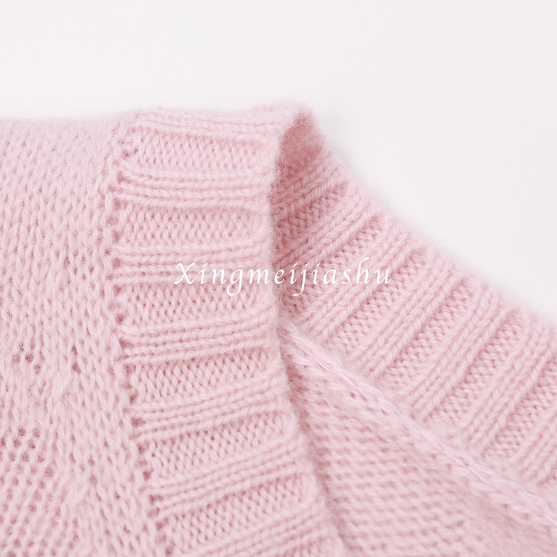 New Product on August 28Th! the Colors Are Beautiful and Gentle! Three-Dimensional Embossed Letter Jacquard Long-Sleeved Knit Sweater for Women