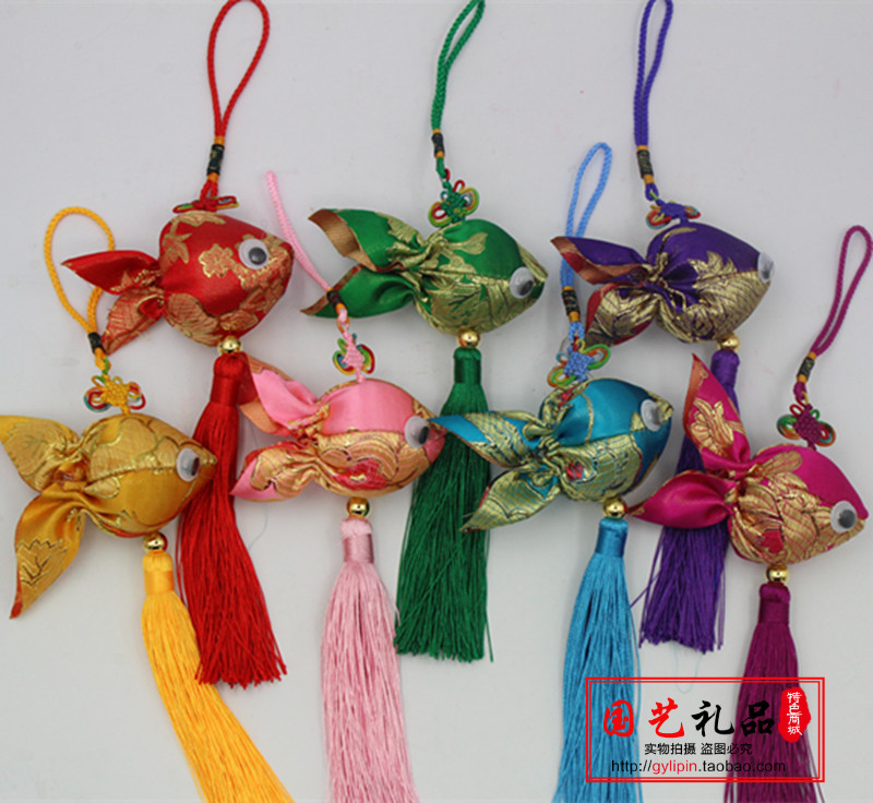 End of the Dragon Boat Festival Fragrant Bag Pendant year with fragrant bag Child hanging neck fragrant bag fish pocketbook hanging decoration