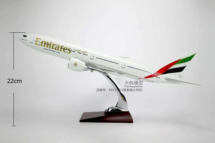 New mô hình tĩnh máy bay mô hình mô phỏng máy bay chở khách Boeing 777 Emirates 47 cm động cơ rỗng