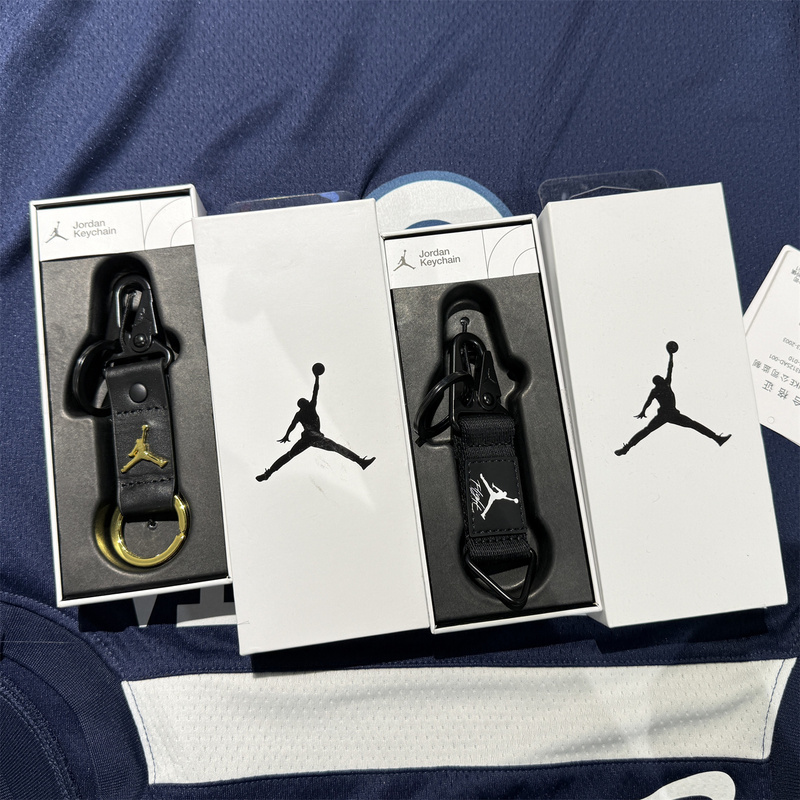 Free Shipping [in Stock] Authentic Jordan Nike Keychain Ib2571 Ib2578
