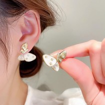 Hong Kong (designer) Cmno Kmno Multi-wearing butterfly earrings temperament 100 hitch Senior Sensation Ear Ornament Woman