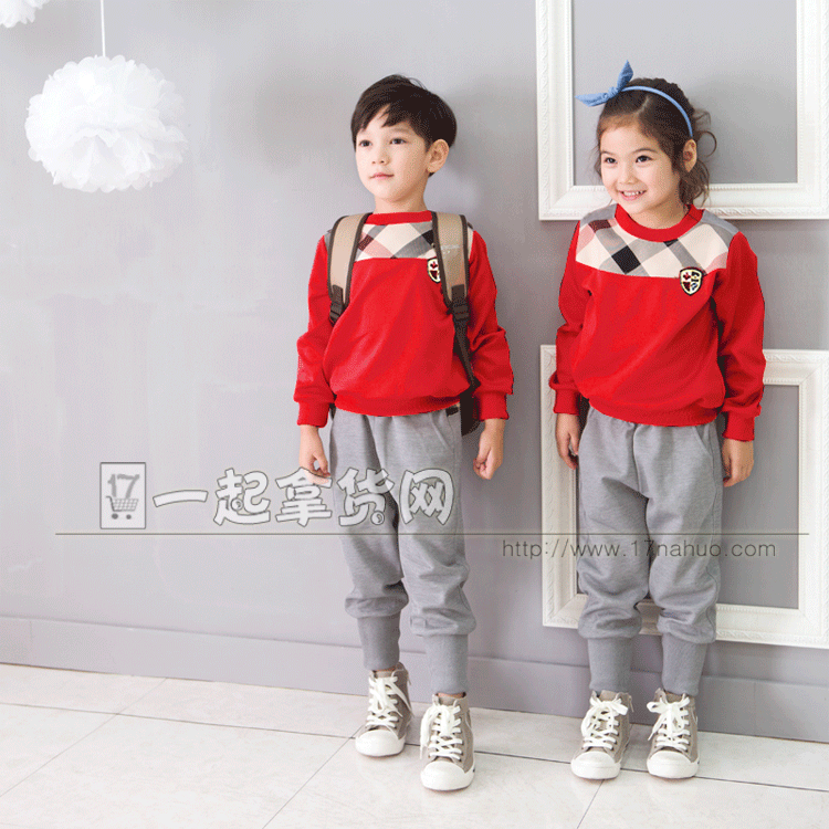 Quần áo mẫu giáo tùy chỉnh mùa xuân và mùa thu tải đồng phục gió của trường tiểu học Anh cotton Nhật Bản và quần áo thể thao trẻ em Hàn Quốc đồ bộ bé gái