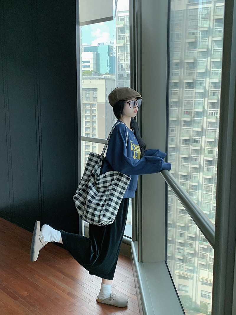 2023-10-04 205037.jpg