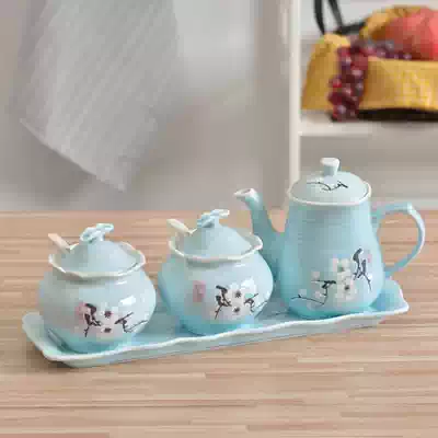 Ceramic seasoning jar Seasoning bottle jar set Seasoning box Seasoning box Salt jar Seasoning bottle jar Household kitchen three-piece set