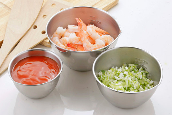Spot Nippon Stainless Steel Cuisine Basin 3 pieces with Graduated Ingredients Basin with Vegetable Bowl