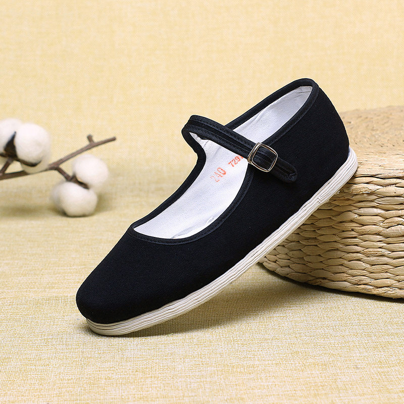 Traditional old shoes ladies shoes Beijing low-gang trip single shoes pure hand-made thousand layers of traditional black square shoes large size