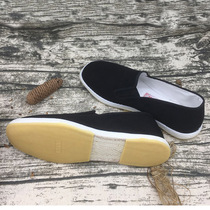 Old Beijing Cloth Shoes Mens Handmade Kilolayers Bottom Single Shoes Spring Autumn Season Middle Aged Men Shoes Soft Bottom Dad Shoes Big Code Shoes