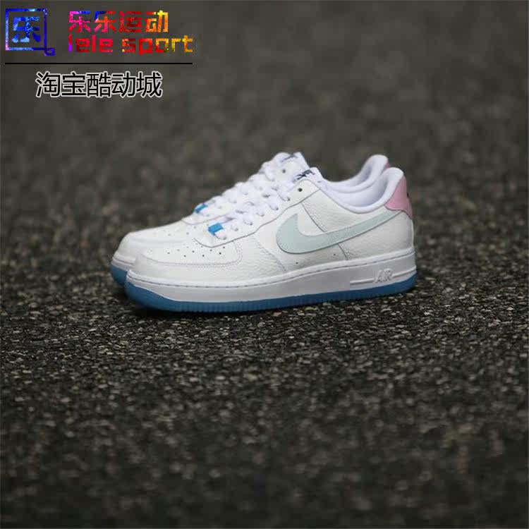 Nike, Nike Air Force 1, индукционные напяточники 