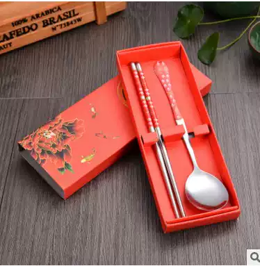 Company advertising campaign promotion birthday banquet wedding gift with hand gift business small gift tableware set custom logo