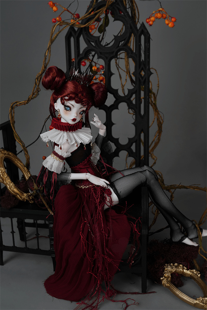 Red Queen Iracebeth-13.jpg