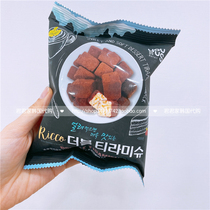 YOUUS GS25 convenience store Tiramisu square crisp small red book with 60g Korea direct mail