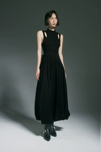 Сенсорное платье с суеты серии FOF Черное дизайнерское платье Pure Black Lit