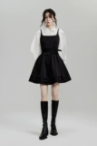 [FUSSED 22AW pearl black dress 珍珠黑高腰蓬蓬小黑裙连衣裙短裙]