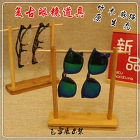 Креативный стенд, солнцезащитные очки, система хранения