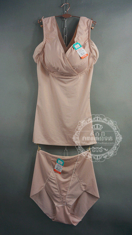 Corset amincissant luxueux - Ref 689831 Image 9