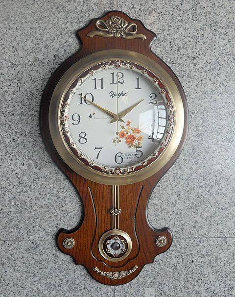 Pure copper town copper clock European living room Wall Wall Walk Walking Walk Pastoral Silent Watch Simple Fashion