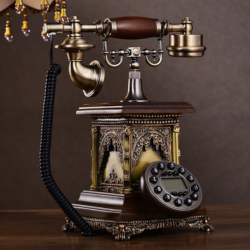 Antique Phone in Somu Living Room Antique Phone Household Fashion European-style HomeBlue Screen