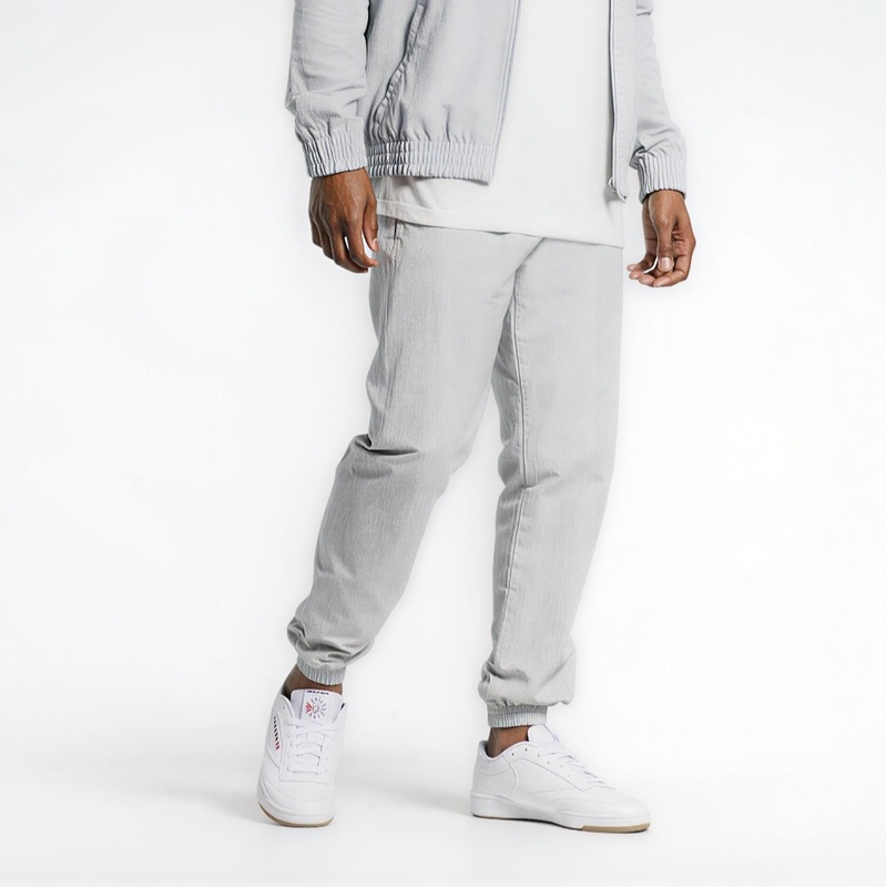 Reebok Cl Vector Men's Indoor Training Quick-Dry Ultra-Lightweight Tight-Waist Jogger Sports Fitness Pants, Runs Large Reebok Cl Vector Men's Indoor Training Quick-Dry Ultra-Lightweight Tight-Waist Jogger Sports Fitness Pants, Runs Large
