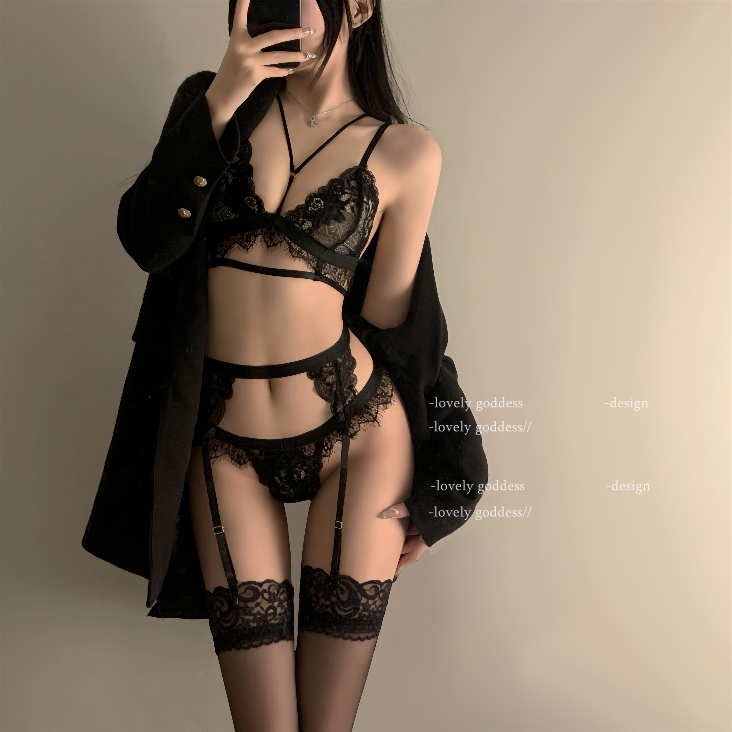 Сексуальное женское белье 2026 новая сексуальная кружевная униформа с маленькой грудью крупномасштабное чистое желание страсть горячая пижама qqny для женщин