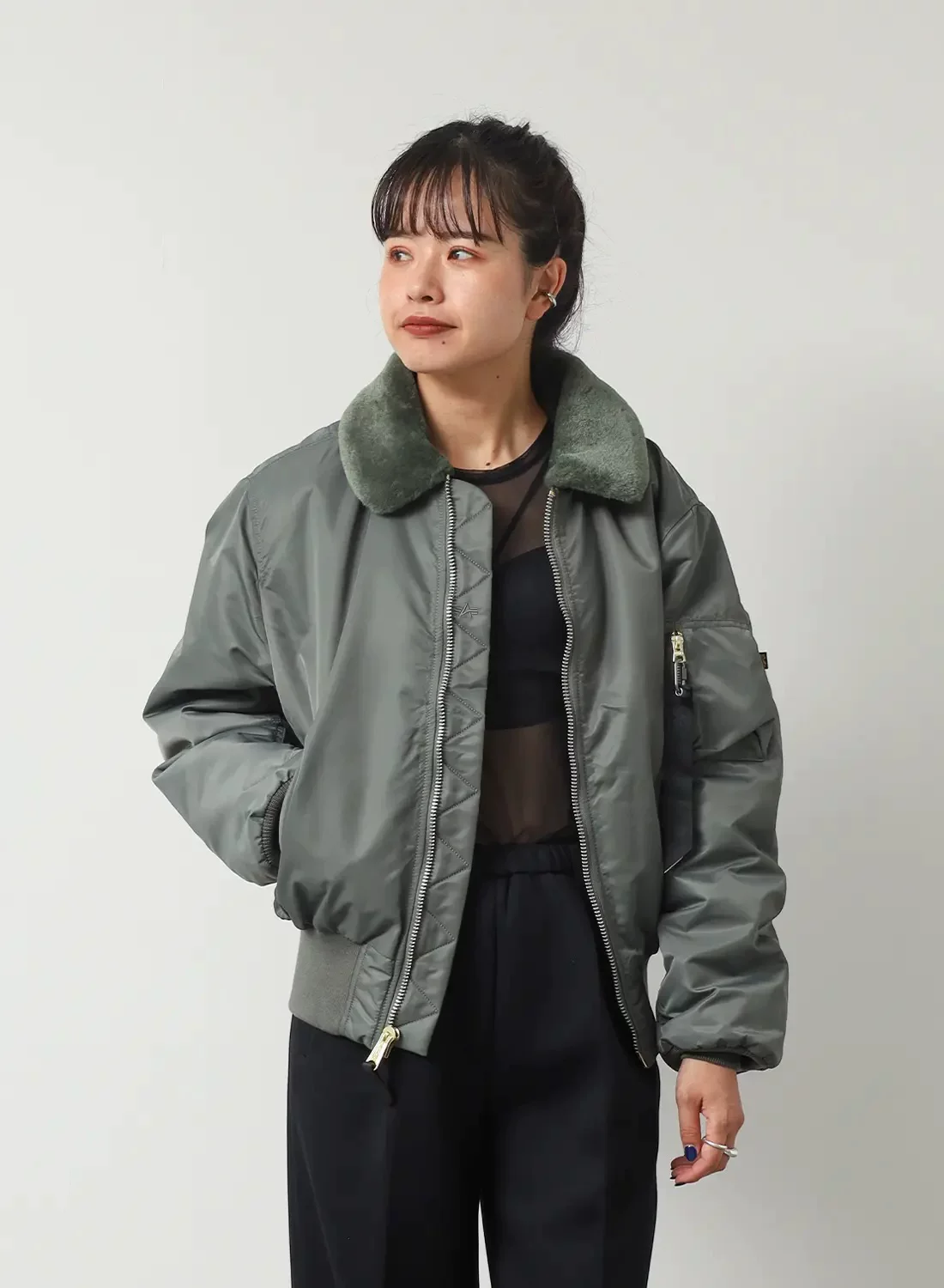 Истребительная куртка ALPHA B-15 FLIGHT JACKET MOONLOID особая пометка