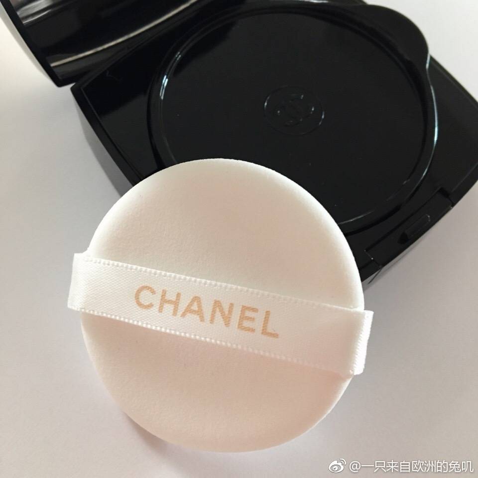 Tại chỗ! Chanel Chanel 2017 Thời trang mới Naked Jelly Air Cushion Powder SPF25 phấn phủ aery jo