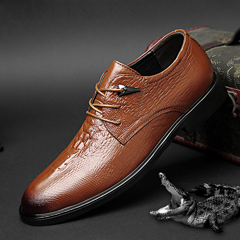 2019 spring men's shoes new British business formal leather shoes men's crocodile pattern leather Korean casual shoes trendy shoes