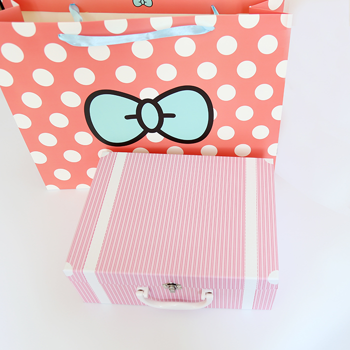 Coffret cadeau pour nouveau-né - Vêtements + Fournitures - Ref 1978015 Image 10