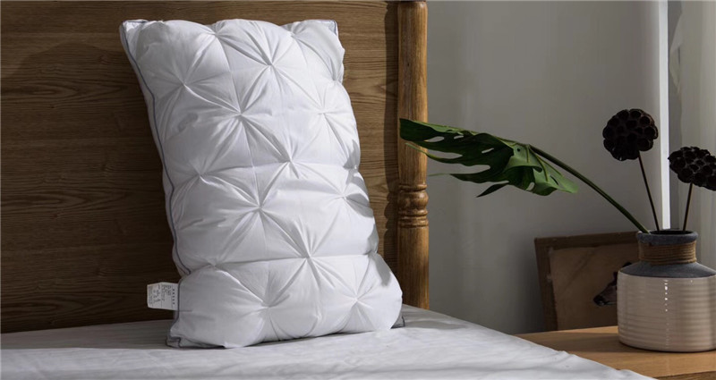 Cotton Hotel Feather Velvet Twisted Gối Bánh mì Gối Đơn Gối mềm Gối cao Người lớn Cặp Không Biến dạng gối cho mẹ bầu