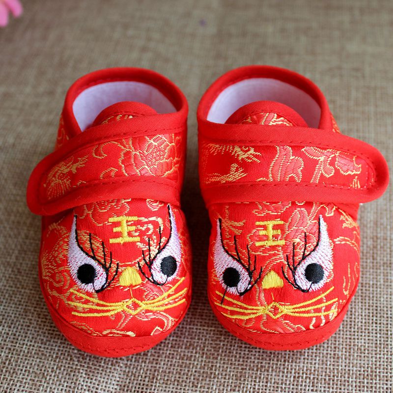 Baby summer tiger head toddler shoes baby non-slip soft sole shoes children 100 days old tiger shoes comfortable cloth shoes red