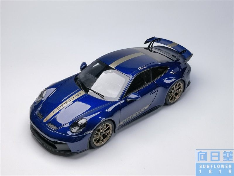 NOREV 1:18 Porsche 911 992 GT3 2021 Alloy Car Model Gift