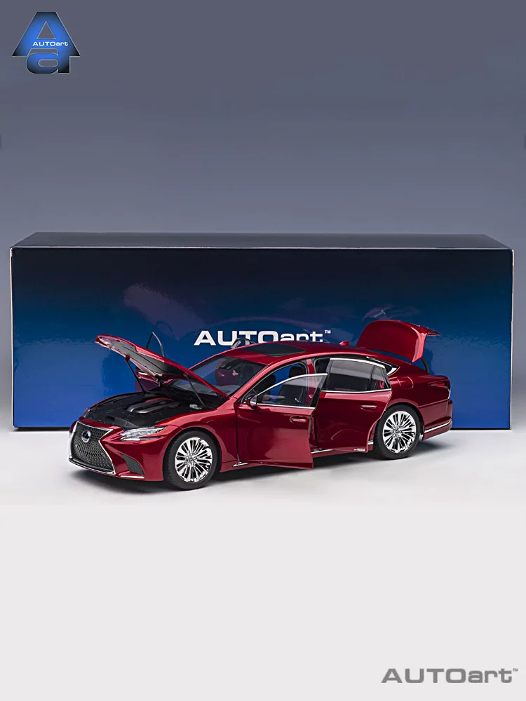 Коллекционная модель автомобиля Alto Autoart 1/18 Lexus LS 500H