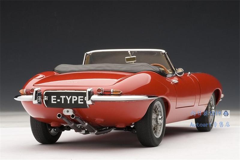 https://img.alicdn.com/imgextra/i4/570245842/TB2_T4AXcLJ8KJjy0FnXXcFDpXa_!!570245842.jpg 1:18車模 AUTOART 1/18 捷豹 JAGUAR E-TYPE I 3.8 敞篷合金汽車模型