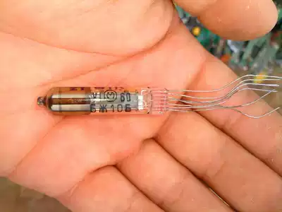 The new Soviet Union 6 Ж 10 Б tube spot Generation 6 m 10BQ 6 m 10B 6J10B ultra small poison sound tube