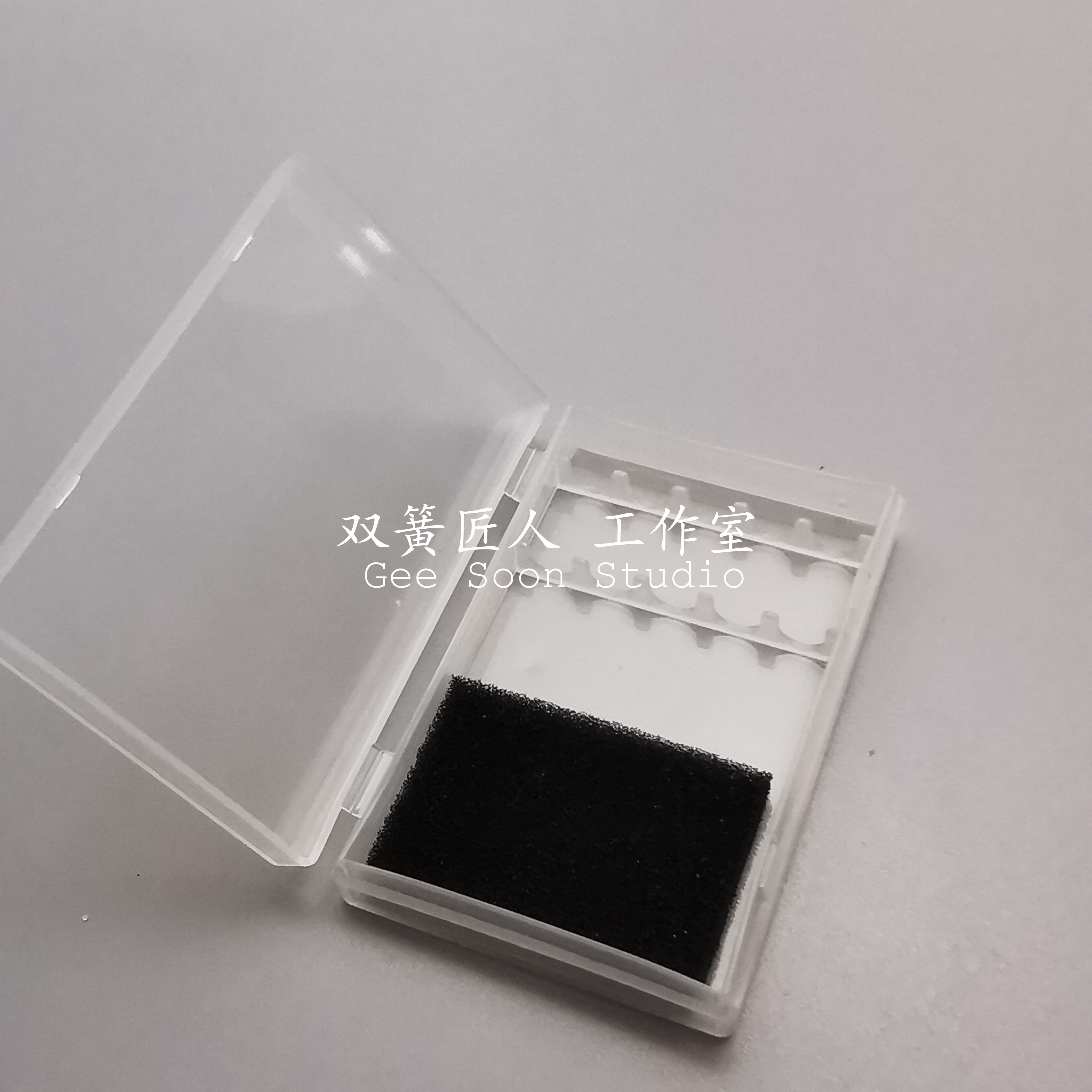 Oboe craftsman oboe plastic reed box reed packaging box transport box