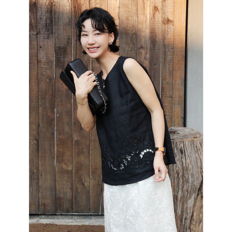 Tt Designer [Flying Flowers Leave a Trace] High-End Hollow Embroidery Linen Sleeveless Vest for Women, Comfortable Summer Top