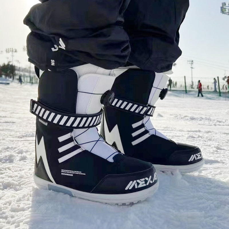 MEXAXOAO new veneer ski shoes men and women quick to wear nylon ropes to fasten flat flower park sliding snowshoes