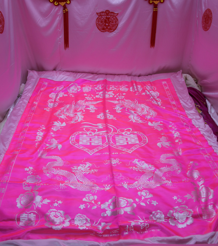Silky giường cưới chăn quilt bao gồm Silk quilt quilt quilt quilt quilt quilt 	chăn phao 5 món