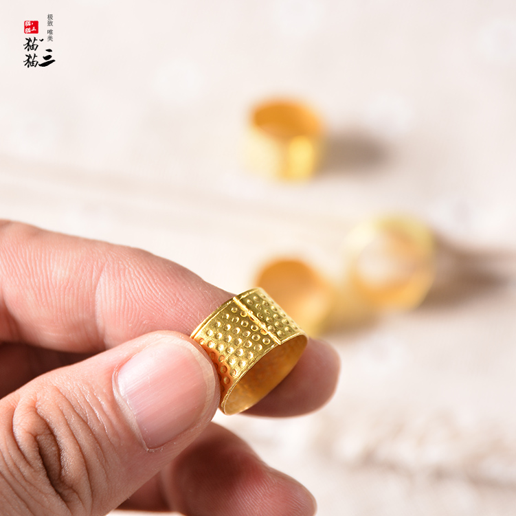 Hộ gia đình thimble kim loại đồng thimble vòng sống khâu chéo ngón tay bộ DIY ngón tay hàng đầu nhà công cụ may - Công cụ & vật liệu may DIY khung thêu tranh chữ thập