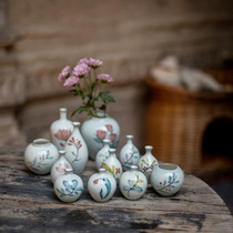  Kung Fu Dao hand-painted small vase mini ceramic vase countertop flower arrangement illustration decoration hydroponic desktop flower bottle flower device