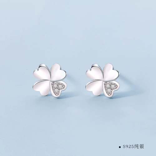 Маленькие серьги, серебро 925 пробы, четырехлистный клевер, популярно в интернете, в западном стиле
