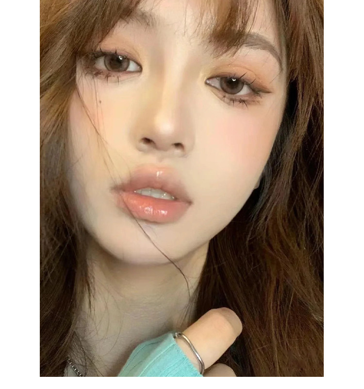 Основа под макияж 新色05橘朵judydoll高光面部遮瑕修容盘鼻影提亮哑光立体羽光碟