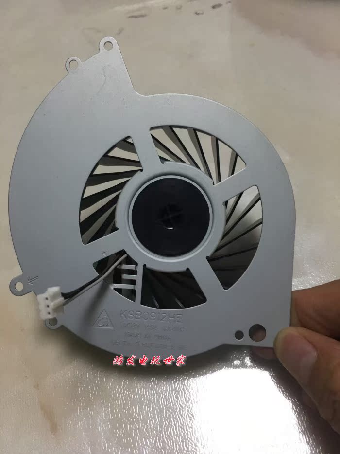 PS4 host fan built-in radiator 1200 model host fan game console built-in maintenance accessories