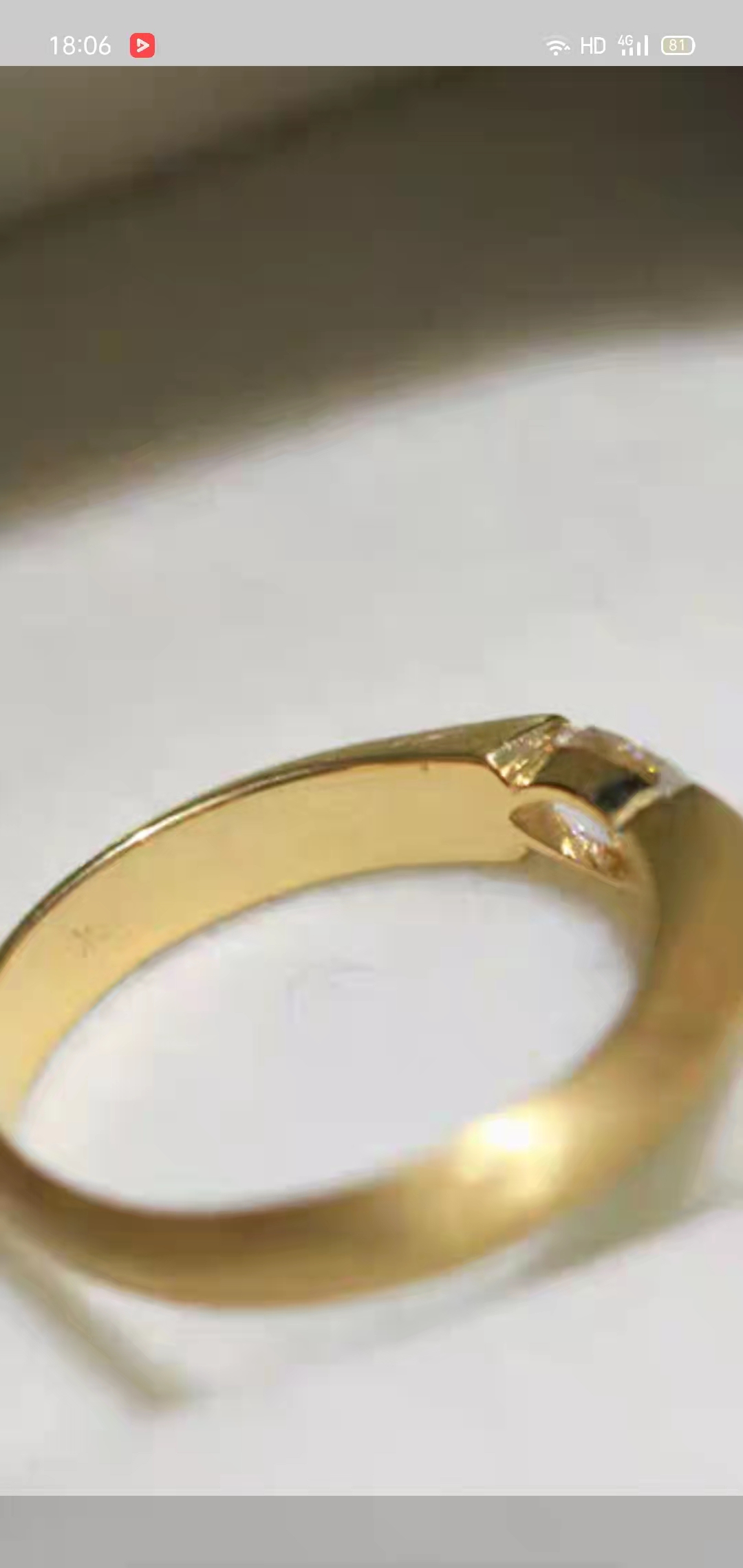 The customer order specializes (the diamond ring is booked for the horse eye diamond bail order)