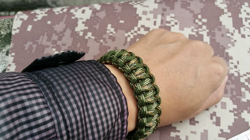 Зажигалка из натурального камня, дорожный браслет, свисток